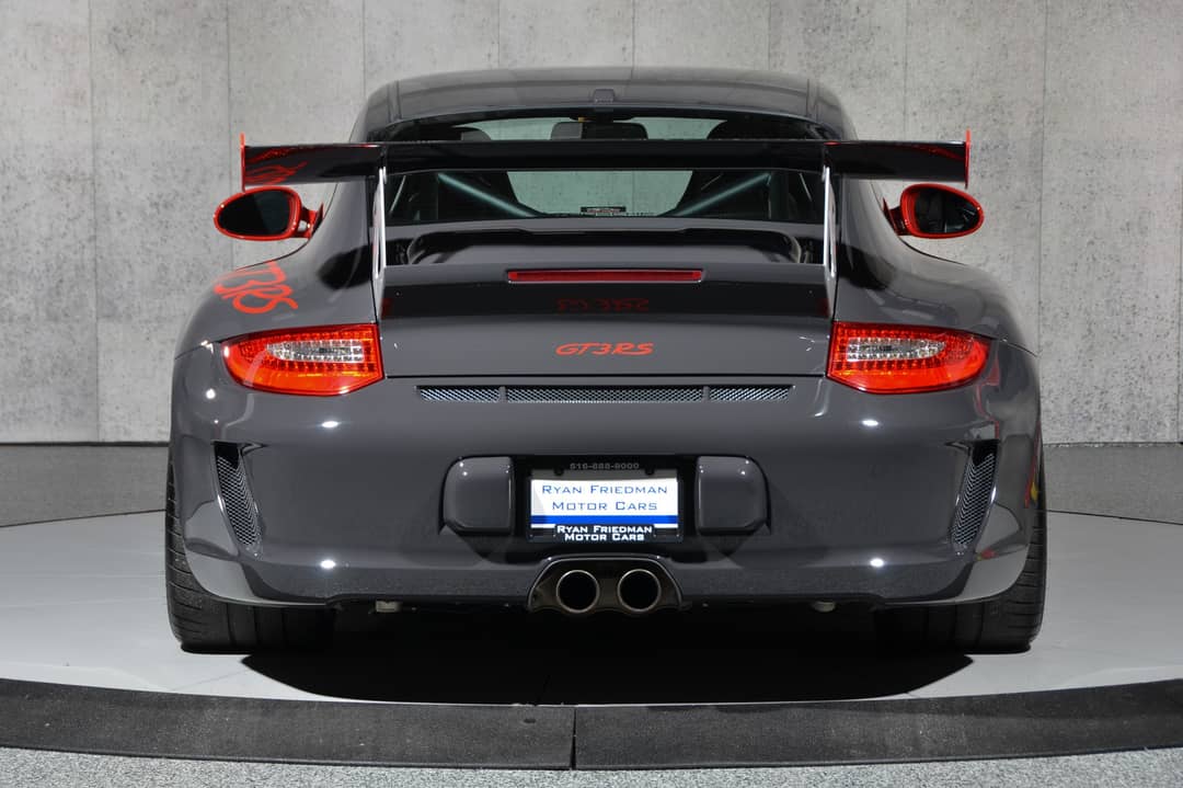 2010 Porsche 911 GT3 RS — photo 18