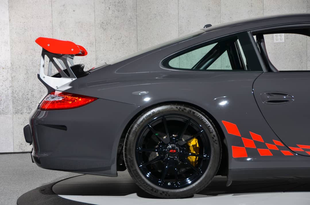2010 Porsche 911 GT3 RS — photo 21