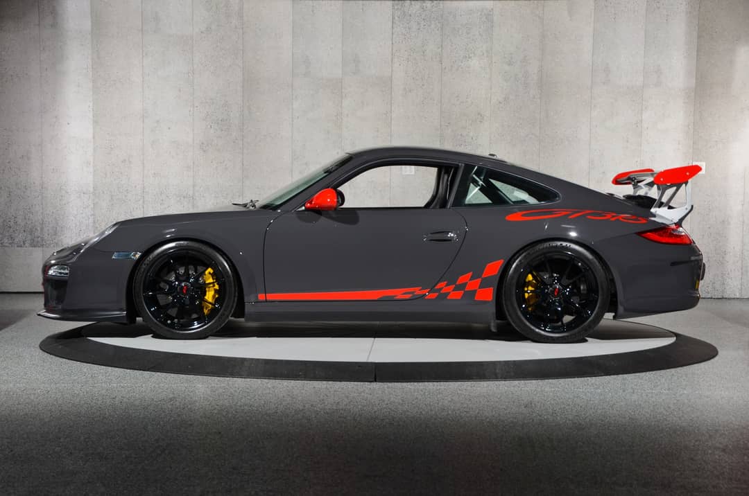 2010 Porsche 911 GT3 RS — photo 26