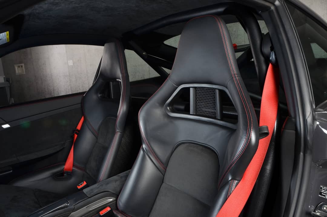 2010 Porsche 911 GT3 RS — photo 31
