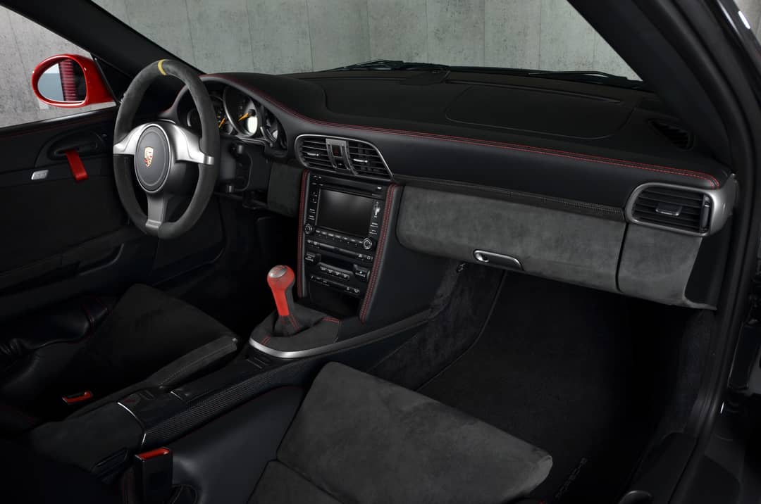 2010 Porsche 911 GT3 RS — photo 51