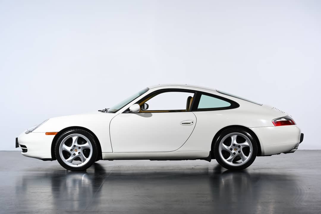 2001 Porsche 911 Carrera — photo 11