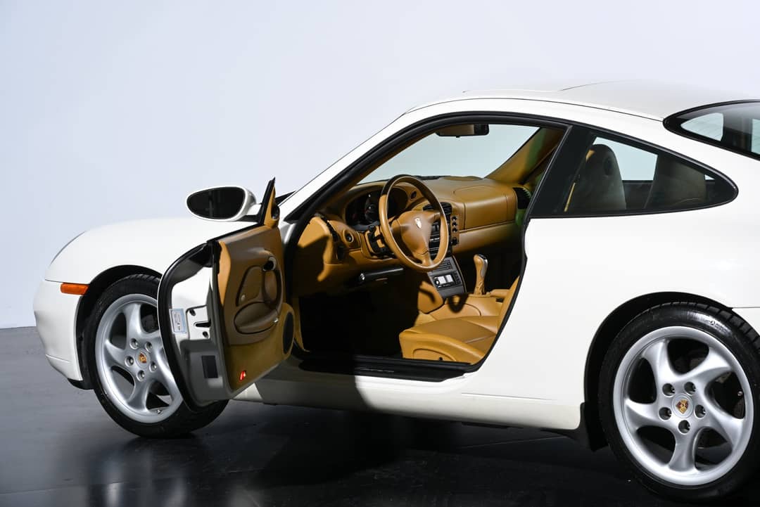2001 Porsche 911 Carrera — photo 12