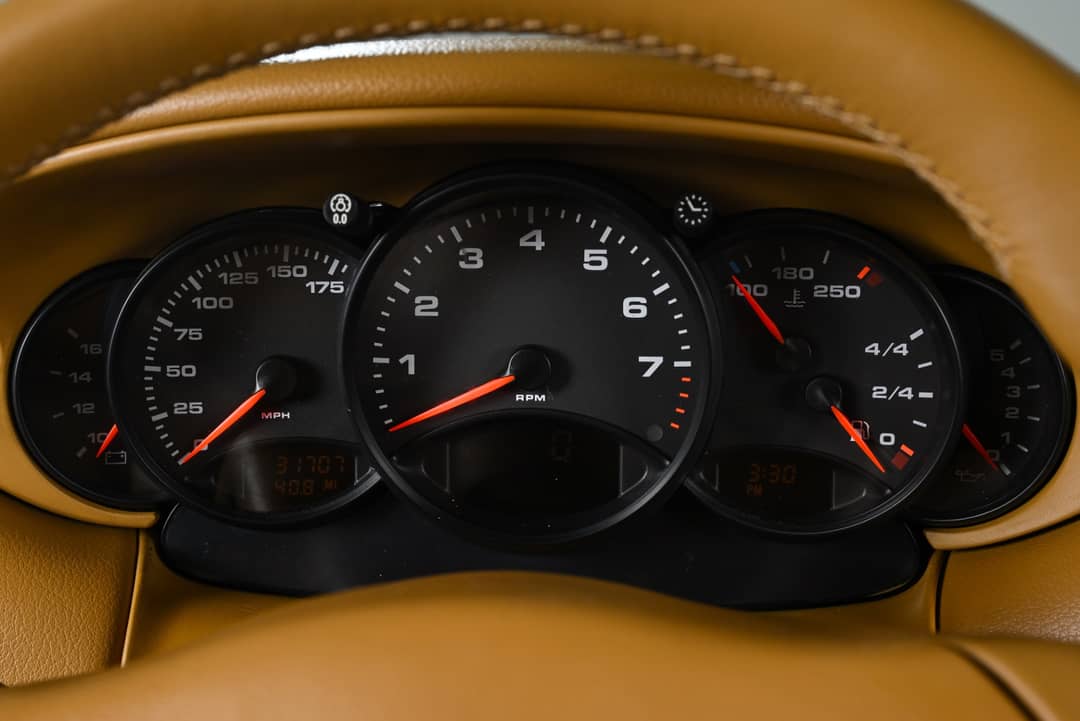 2001 Porsche 911 Carrera — photo 18