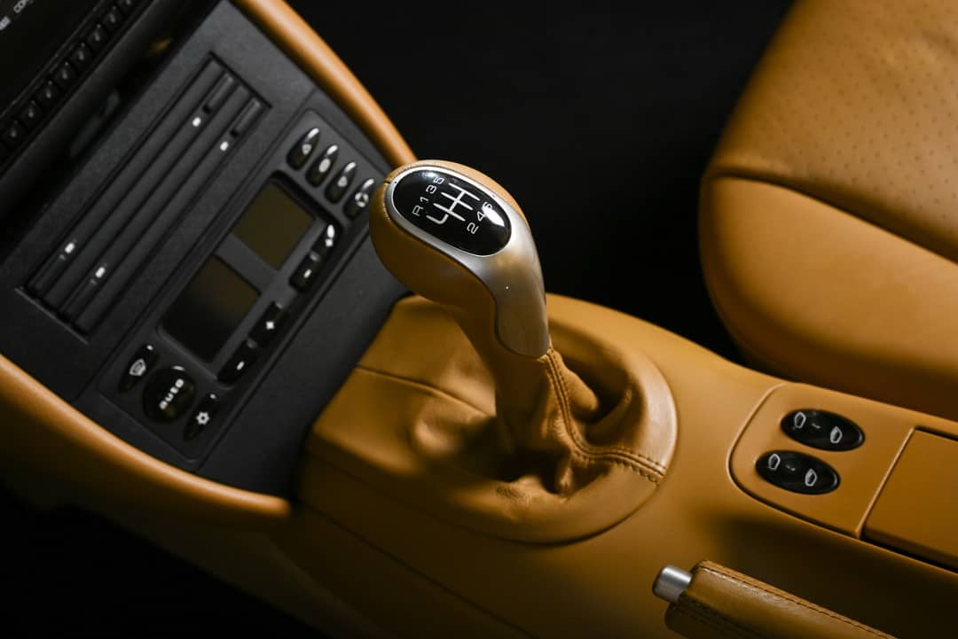 2001 Porsche 911 Carrera — photo 5