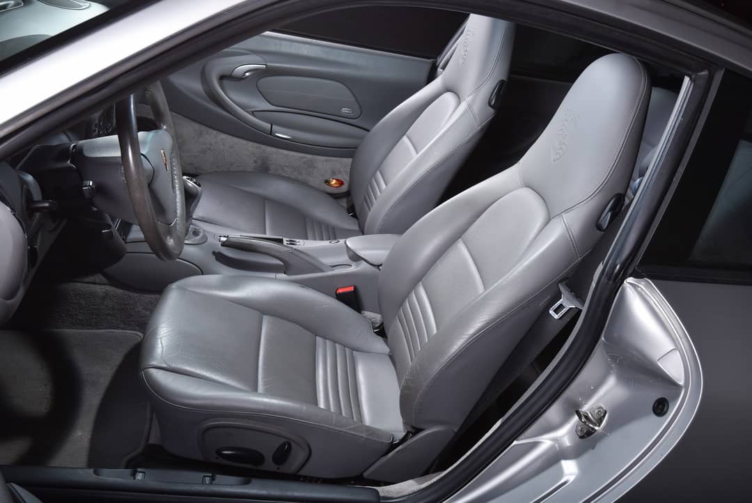 2004 Porsche 911 Carrera — photo 19