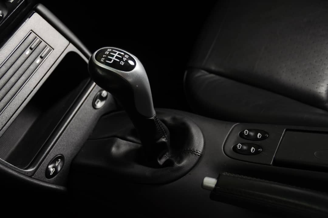 2003 Porsche 911 Targa — photo 36