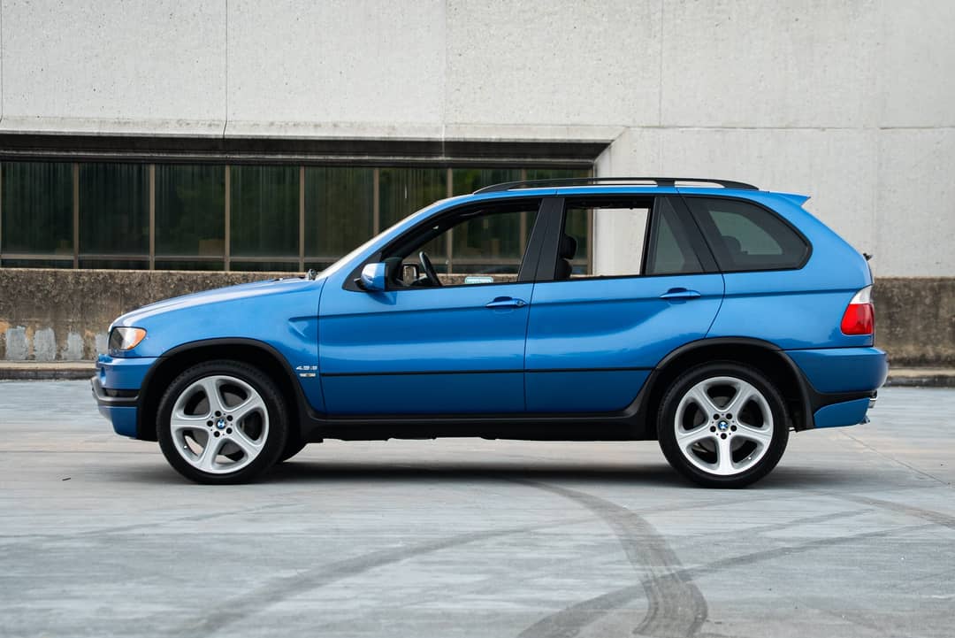 2002 BMW X5 4.6is — photo 11