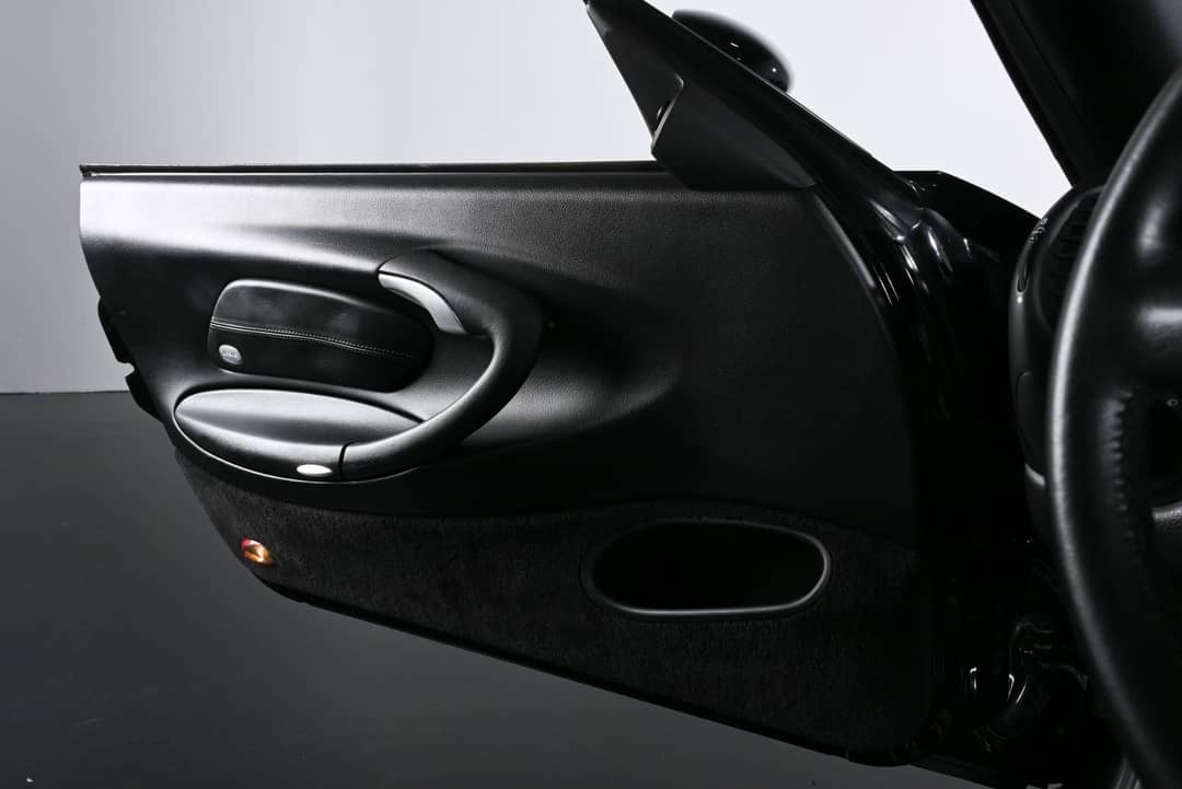2004 Porsche 911 GT3 — photo 11