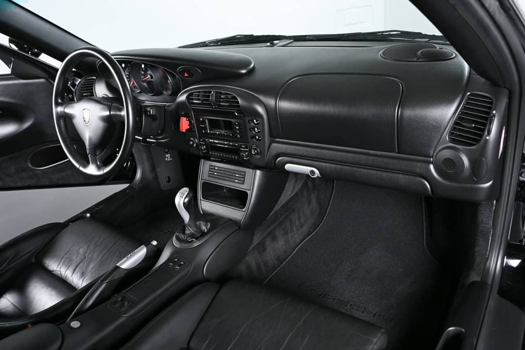 2004 Porsche 911 GT3 — photo 20