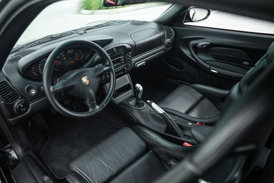 2004 Porsche 911 GT3 — photo 25