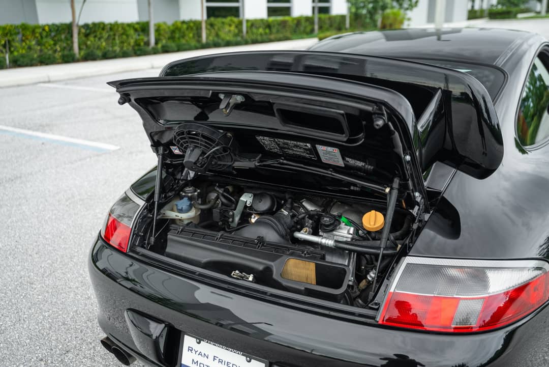 2004 Porsche 911 GT3 — photo 39