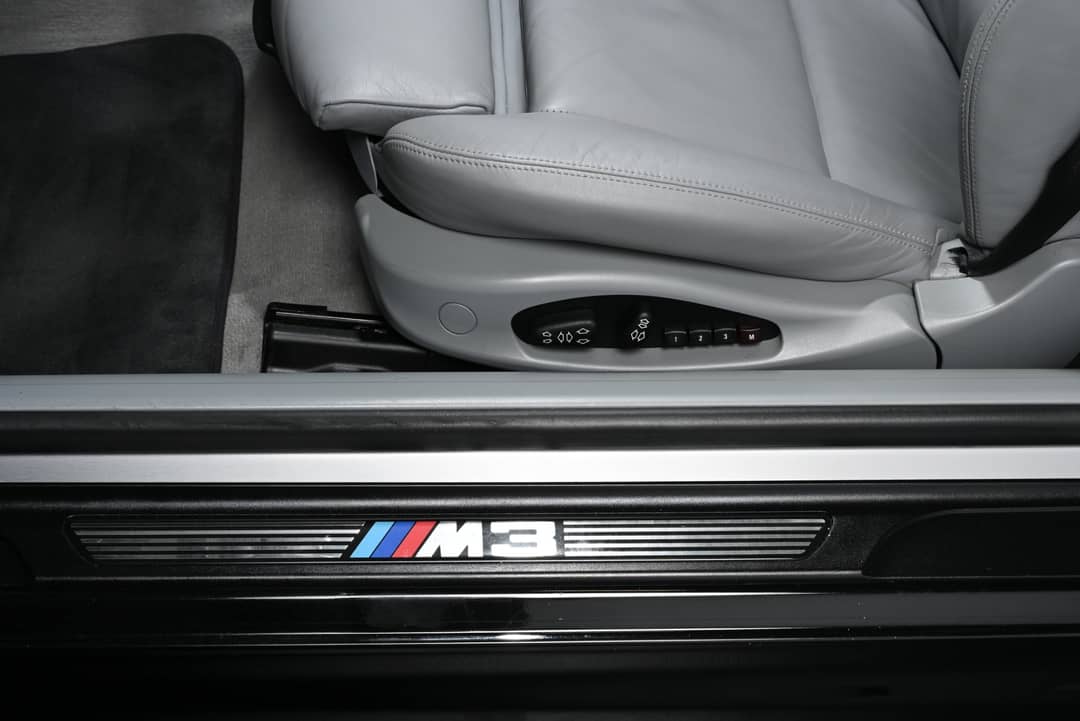 2005 BMW M3 — photo 13