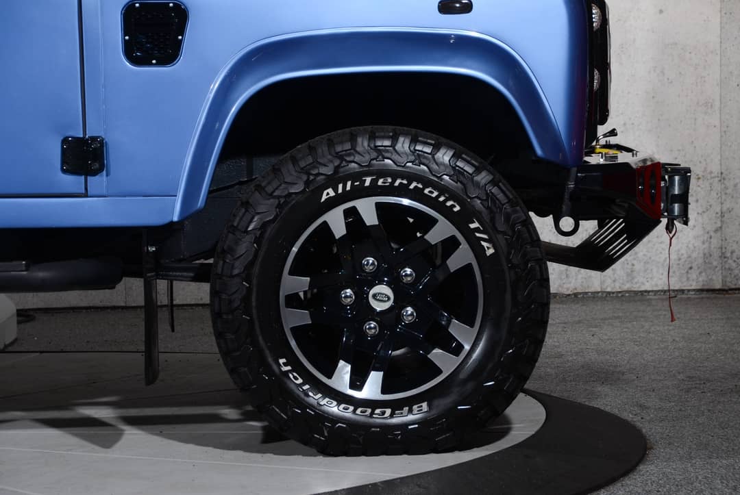 1998 Land Rover Defender — photo 3