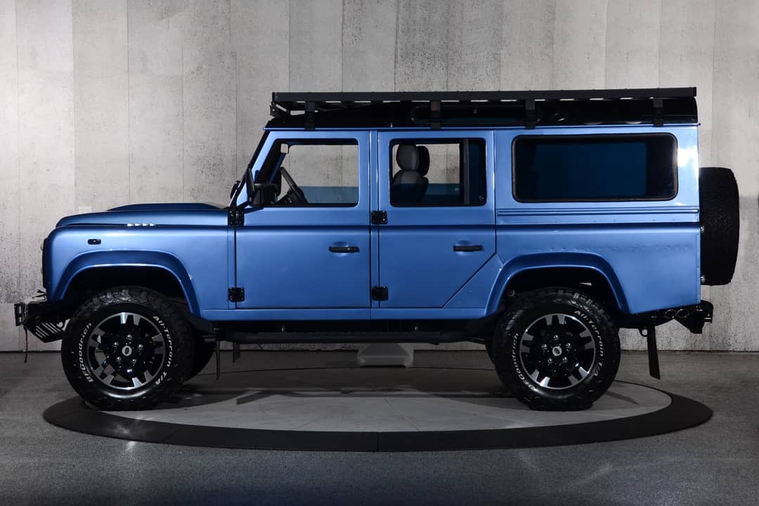 1998 Land Rover Defender — photo 21
