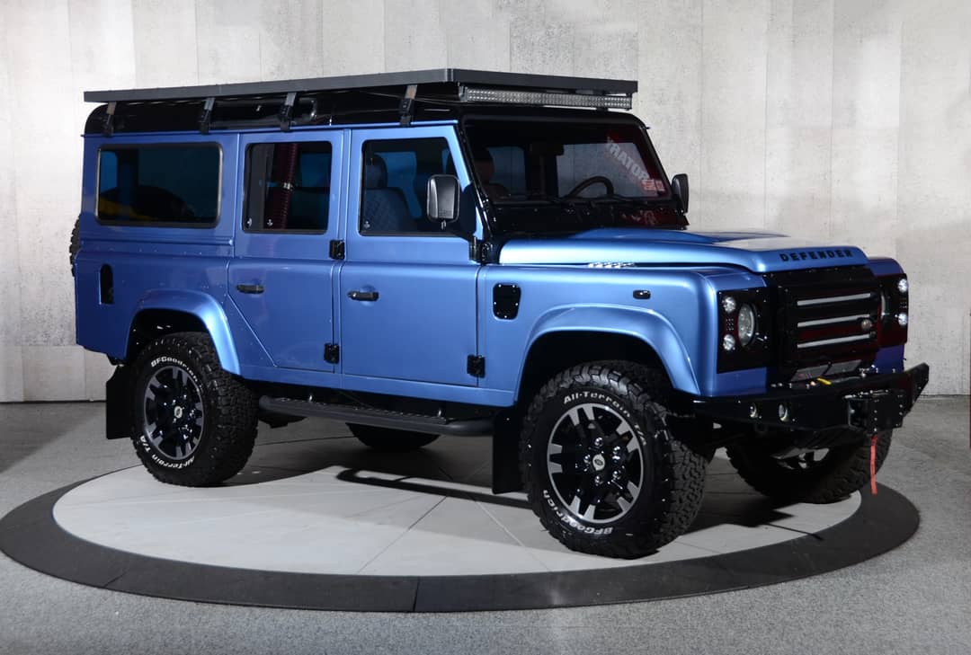 1998 Land Rover Defender — photo 5
