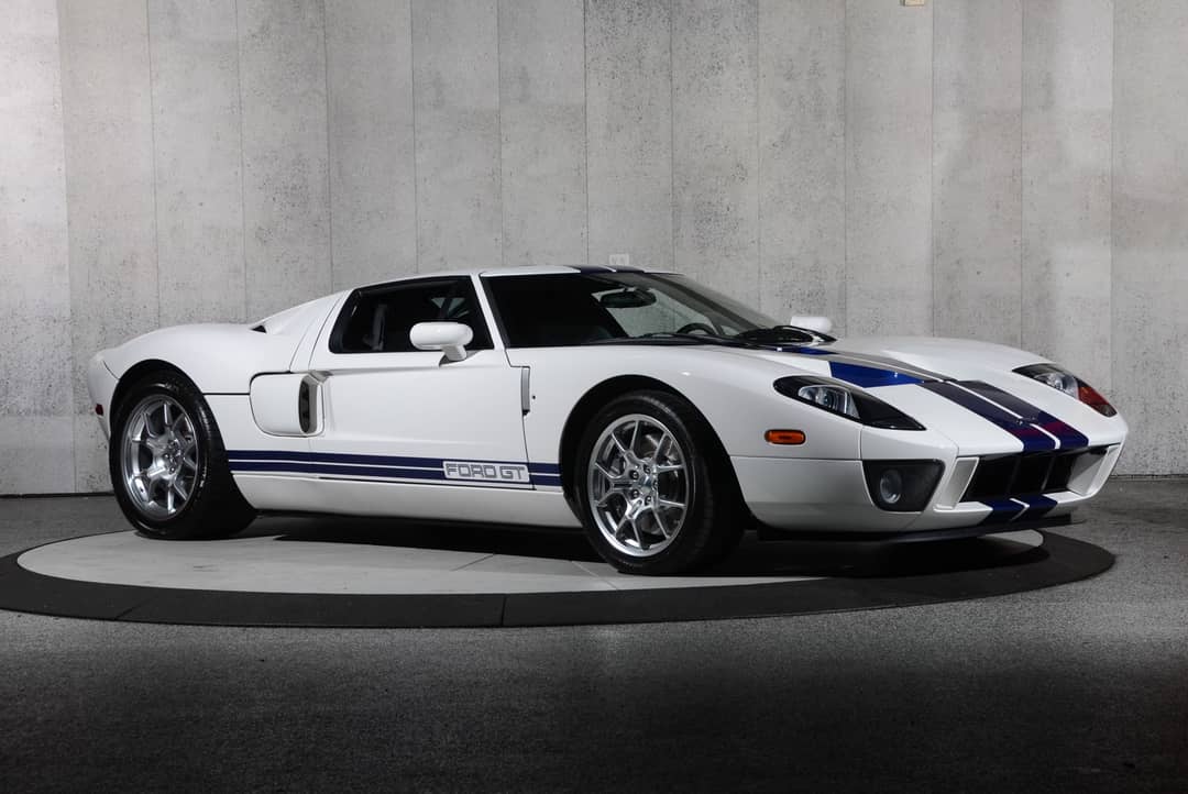 2006 Ford GT — photo 14