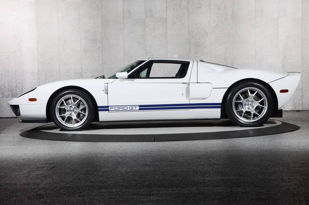 2006 Ford GT — photo 24
