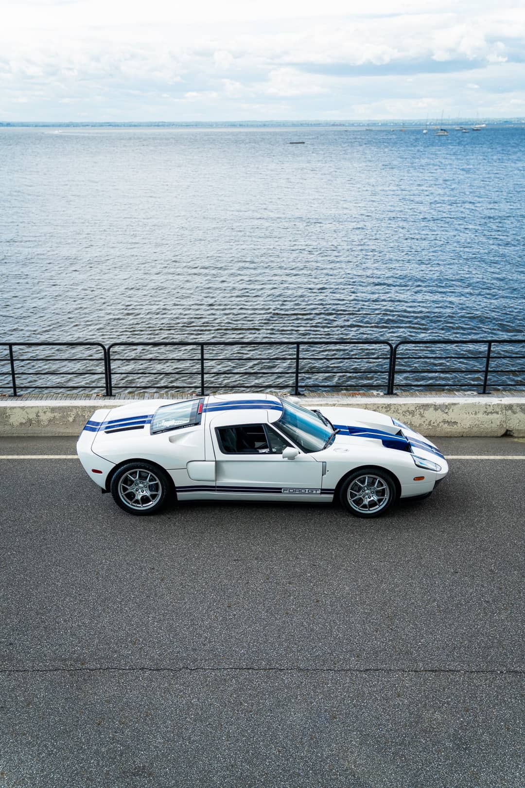 2006 Ford GT — photo 7