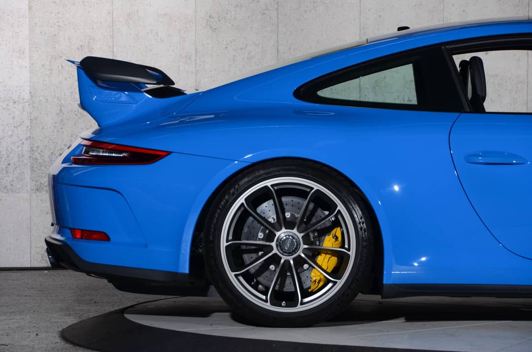 2018 Porsche 911 GT3 — photo 2