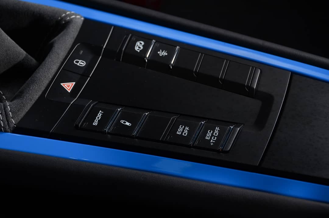 2018 Porsche 911 GT3 — photo 44