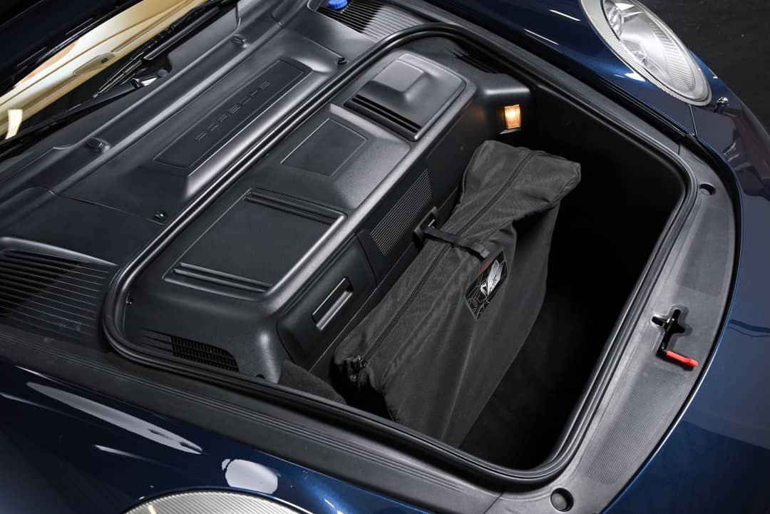 2010 Porsche 911 Carrera 4S — photo 19