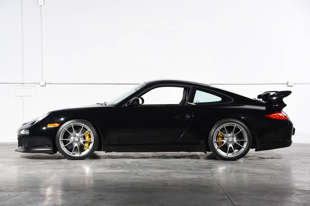 2010 Porsche 911 GT3 — photo 11