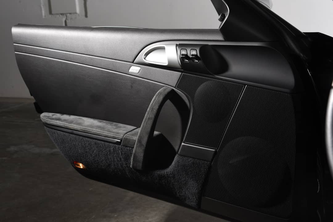 2010 Porsche 911 GT3 — photo 18