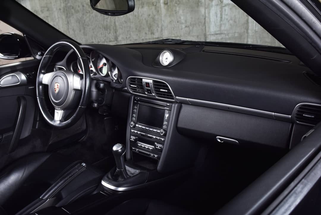 2009 Porsche 911 Carrera 4S — photo 30