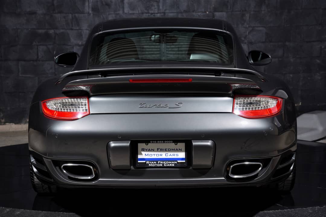 2011 Porsche 911 Turbo S — photo 3