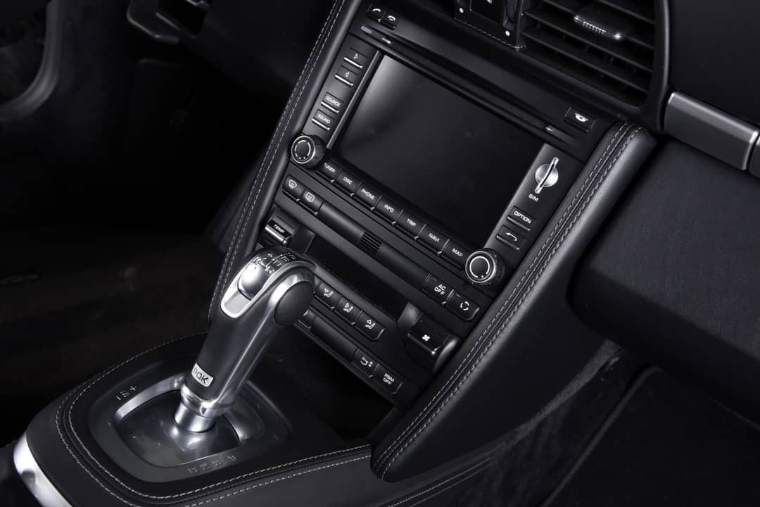 2011 Porsche 911 Turbo S — photo 21