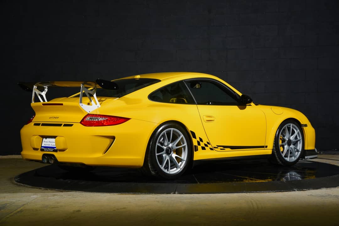 2011 Porsche 911 GT3 RS — photo 3