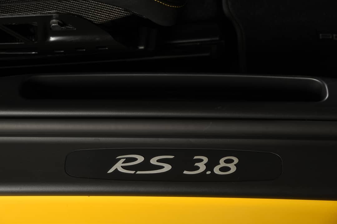 2011 Porsche 911 GT3 RS — photo 21