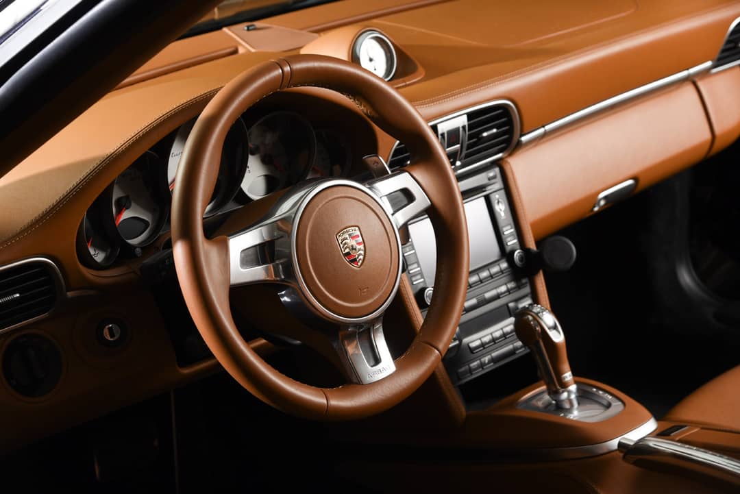 2011 Porsche 911 Turbo S — photo 4