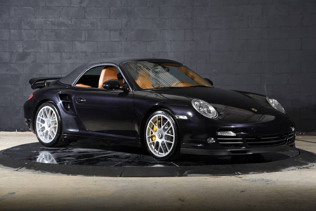 2011 Porsche 911 Turbo S — photo 9
