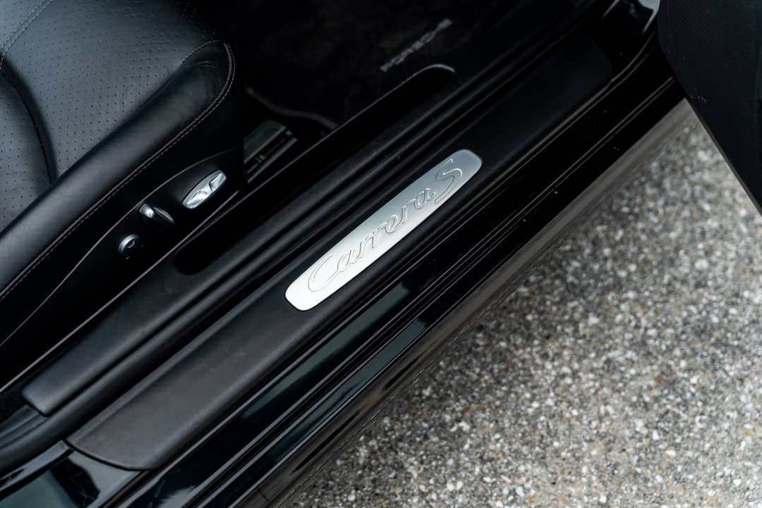 2011 Porsche 911 Carrera S — photo 23