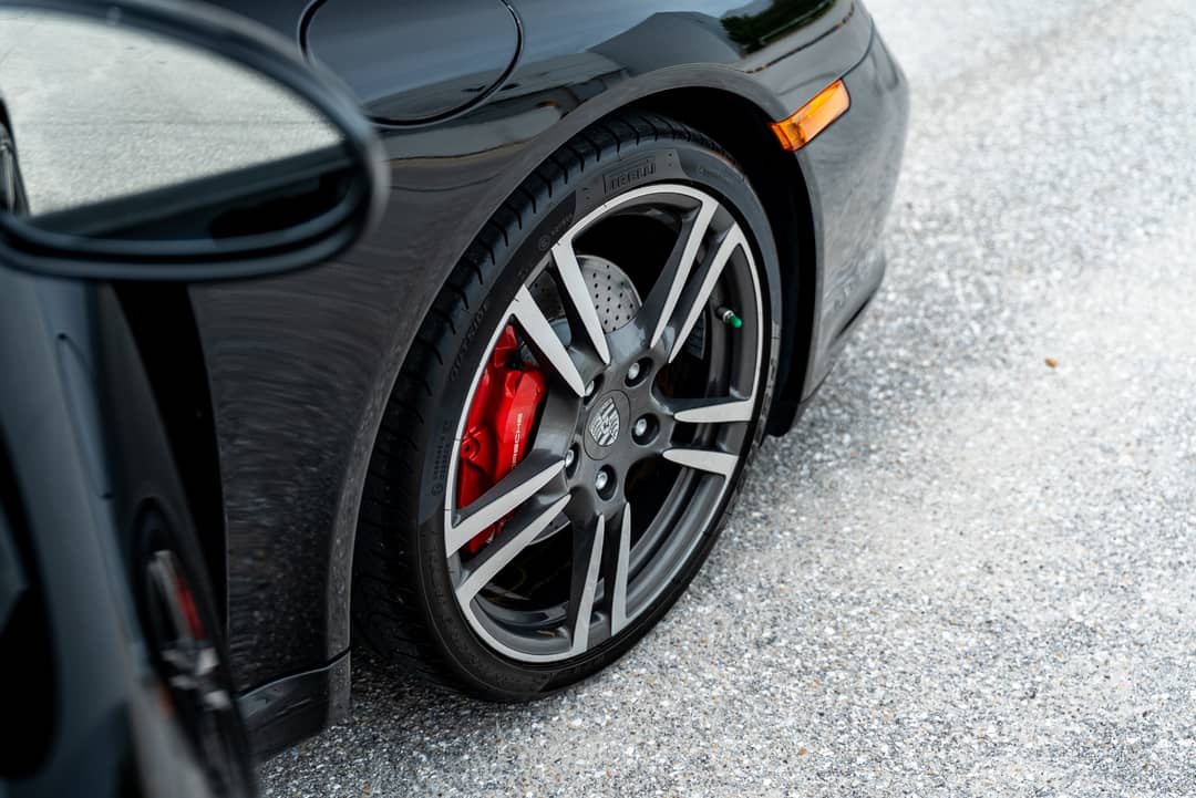 2011 Porsche 911 Carrera S — photo 24