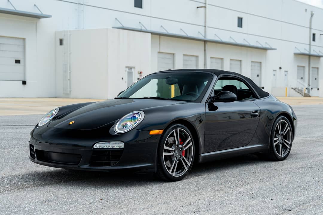 2011 Porsche 911 Carrera S — photo 30