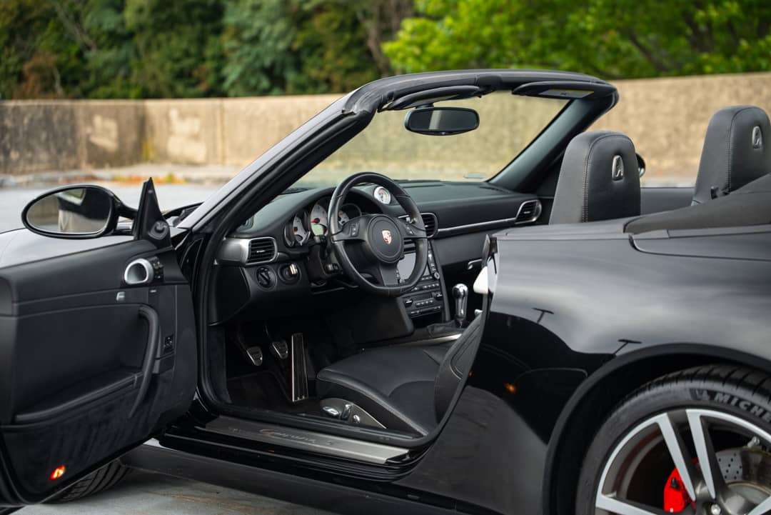 2011 Porsche 911 Carrera S — photo 12