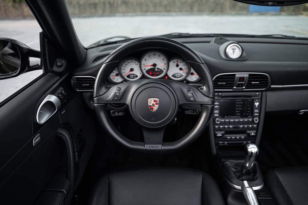 2011 Porsche 911 Carrera S — photo 16