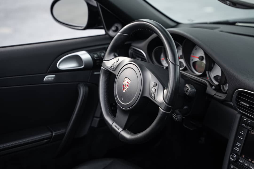 2011 Porsche 911 Carrera S — photo 19