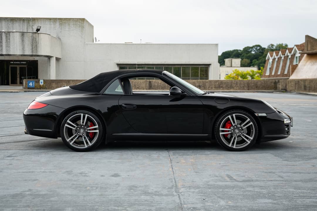2011 Porsche 911 Carrera S — photo 28