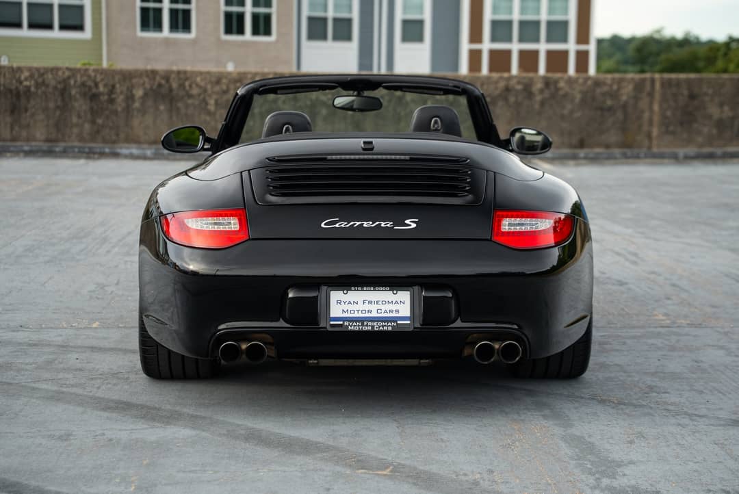 2011 Porsche 911 Carrera S — photo 10