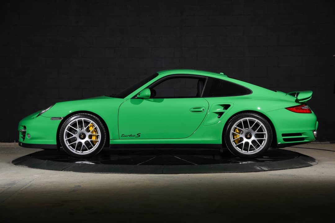 2011 Porsche 911 Turbo S — photo 14