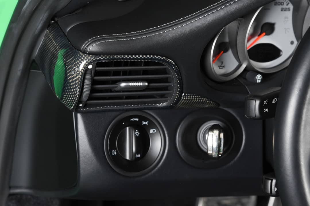 2011 Porsche 911 Turbo S — photo 21
