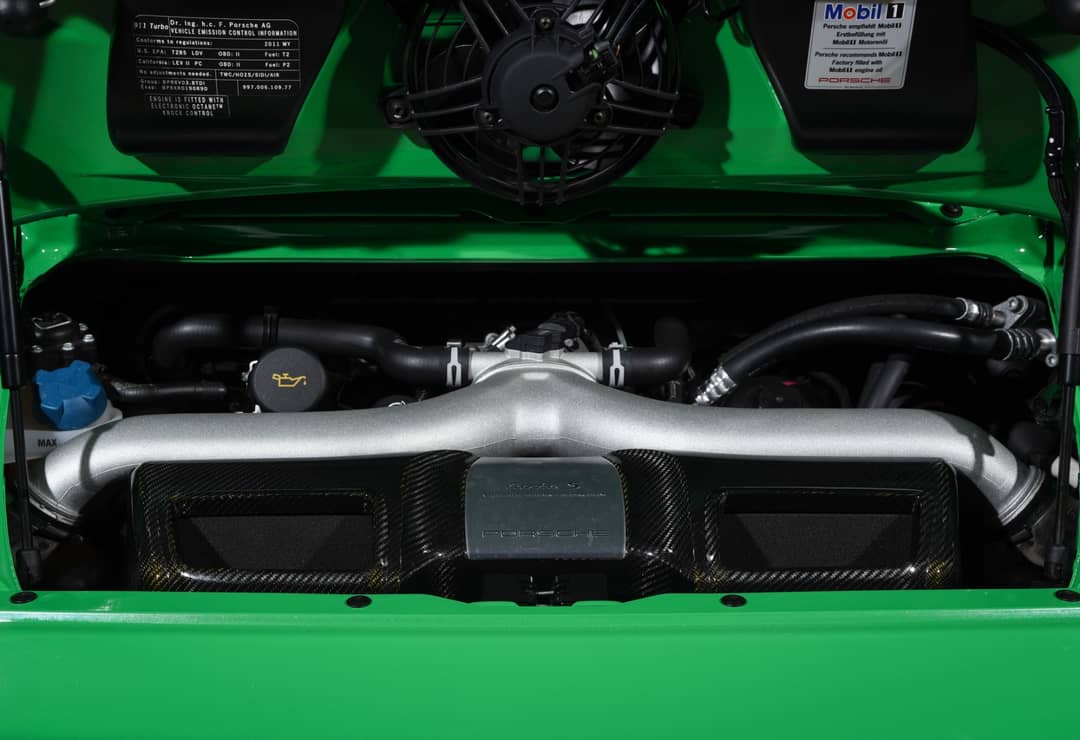 2011 Porsche 911 Turbo S — photo 33