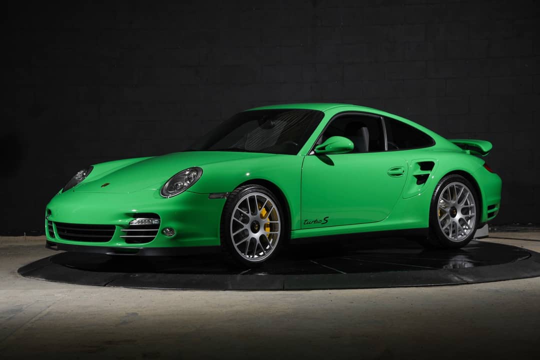 2011 Porsche 911 Turbo S — photo 10