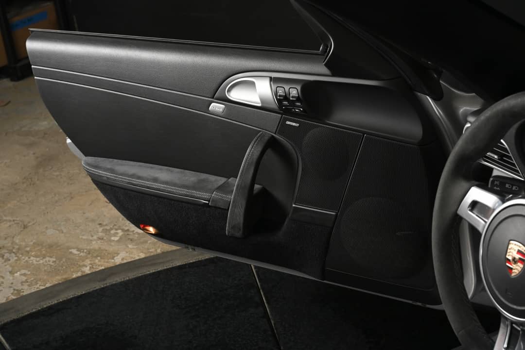 2011 Porsche 911 Carrera GTS — photo 19