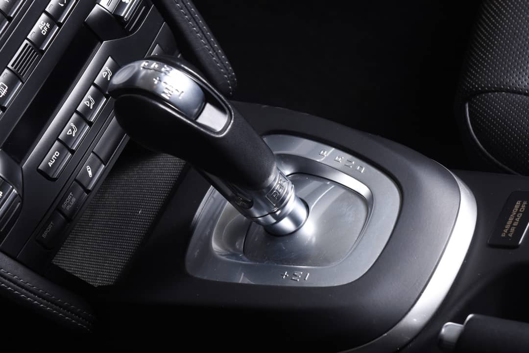 2011 Porsche 911 Carrera 4S — photo 27