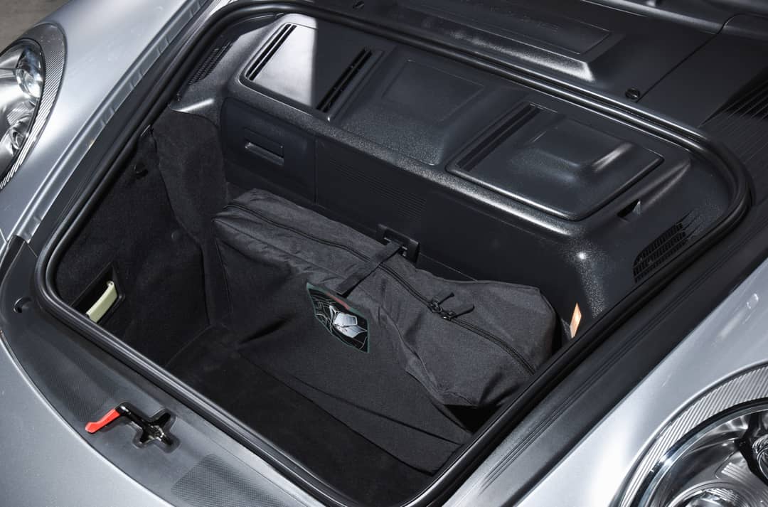 2011 Porsche 911 Carrera 4S — photo 34